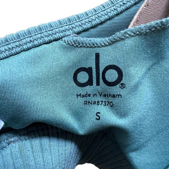 Alo Yoga Ribbed Blissful Bra | Small | Soft Seagrass - Picture 5 of 6